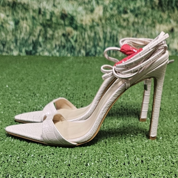 PRETTYLITTLETHING | CROC EMBOSSED HIGH ANKLE/CALF LACE STILETTOS - Picture 3 of 16